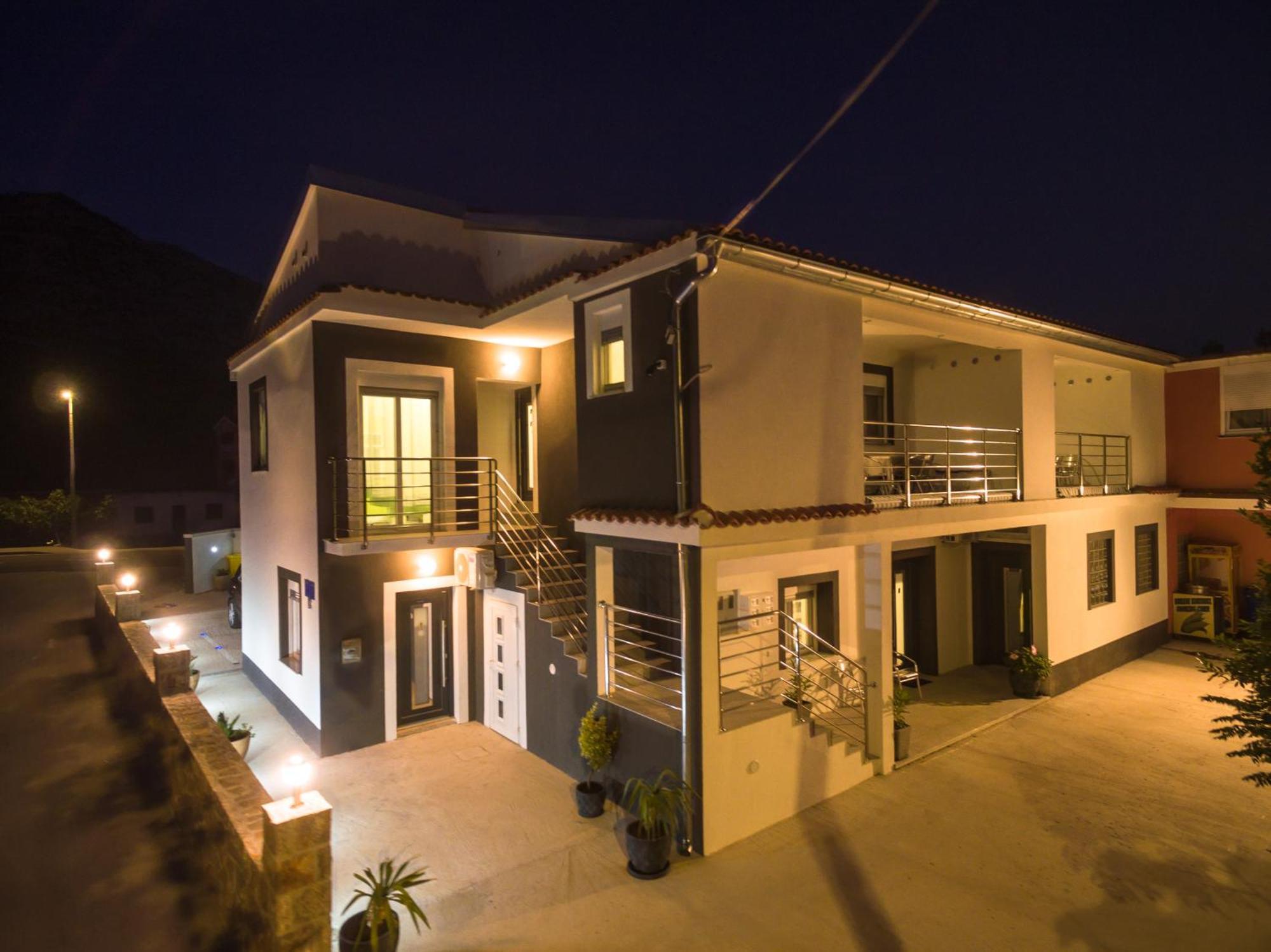 Jeli Apartments Starigrad Paklenica Ruang foto