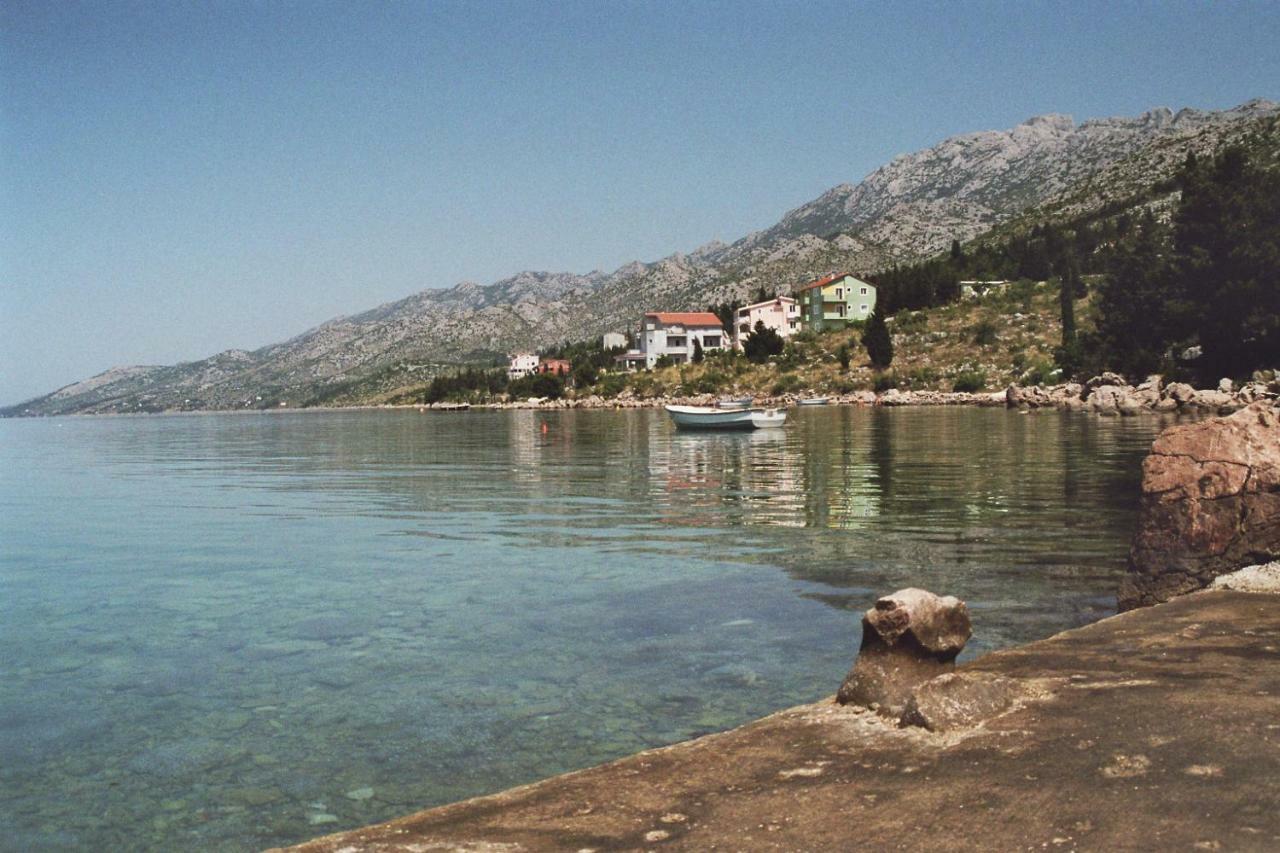 Jeli Apartments Starigrad Paklenica Bagian luar foto