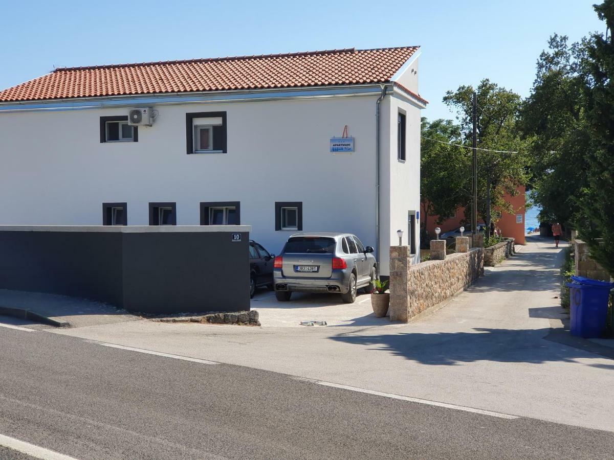 Jeli Apartments Starigrad Paklenica Bagian luar foto